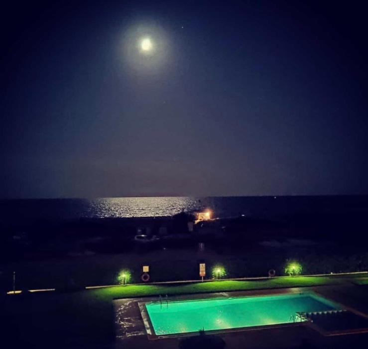 Apartamento completo frente al mar Creixell Exterior foto