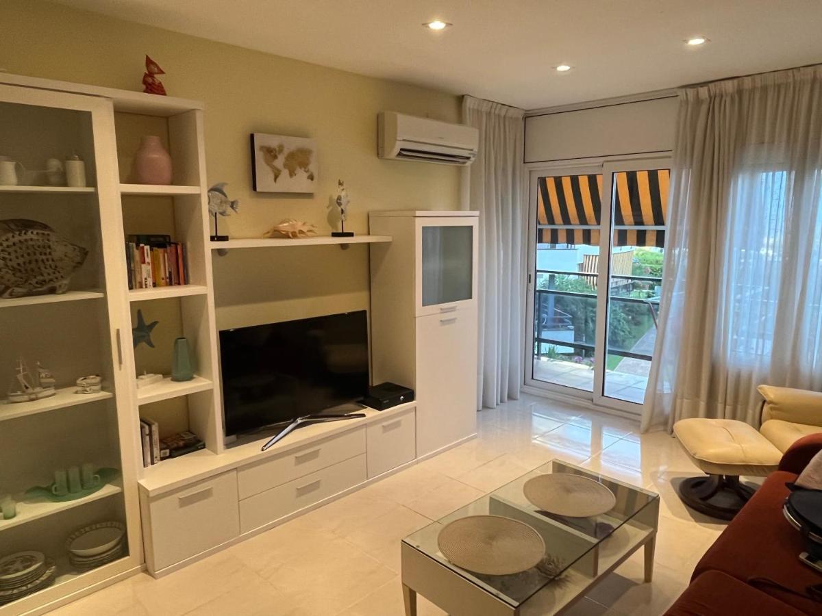 Apartamento completo frente al mar Creixell Exterior foto